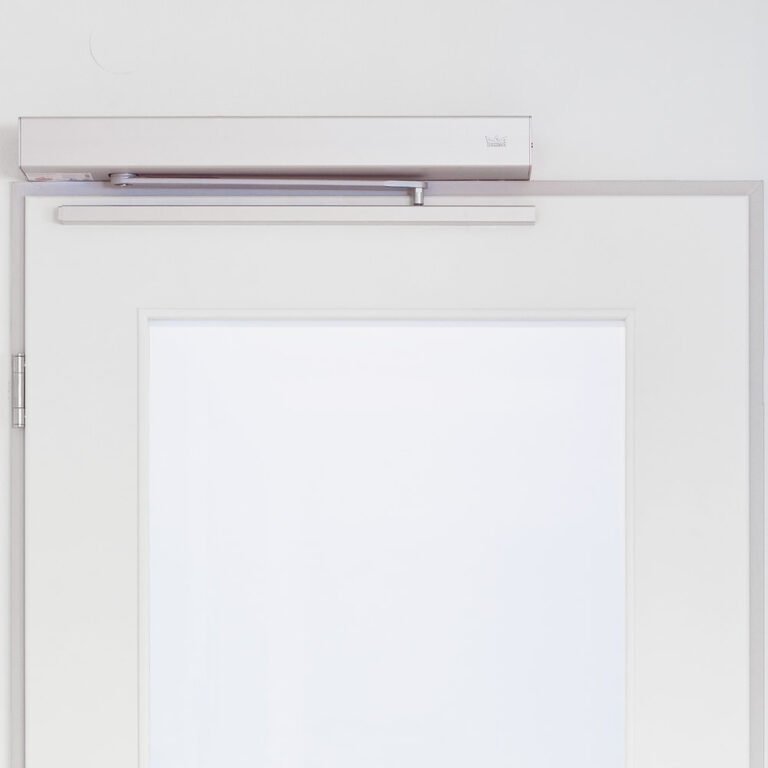 ED100 auto lock door system